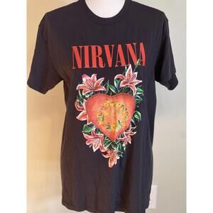 Nirvana Vintage Graphic T-Shirt - Black with Floral Heart Design